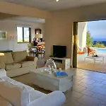 Nautilos Ideales Villa