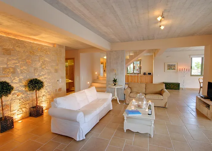 Nautilos Ideales Mousata