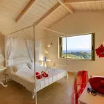 Nautilos Ideales Villa