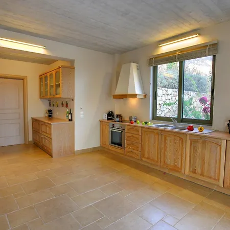 Nautilos Ideales Villa